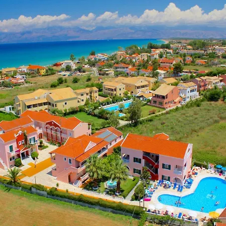 Apartment Pink & Blue Beachfront *